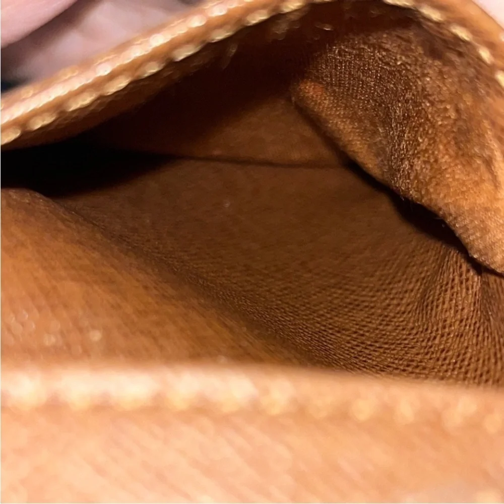 Louis Vuitton Brown Canvas Monogram LV Men's Bifold Wallet